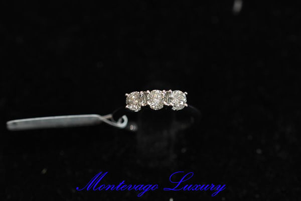 Picture of ANELLO TRILOGY 0.93 CT