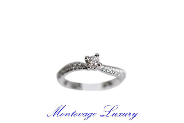 Picture of ANELLO SOLITARIO 0.15 CT E DIAMANTI