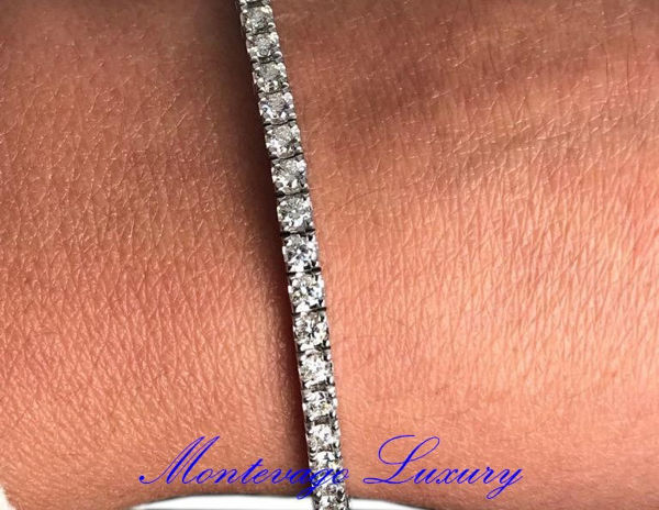 Immagine di BRACCIALE TENNIS CON DIAMANTI 3.21 CT