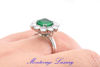 Immagine di ANELLO IN PLATINO CON SMERALDO 2,67 CT