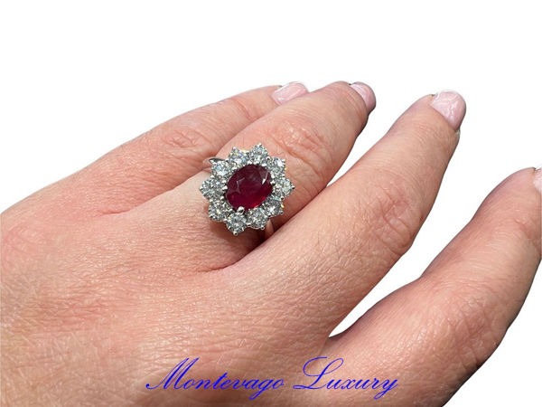 Immagine di ANELLO RUBINO 1.58 CT E DIAMANTI