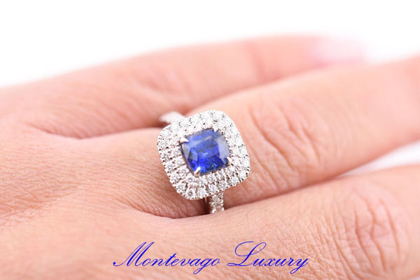 Picture of ANELLO CON ZAFFIRO 1.77 CT E DIAMANTI