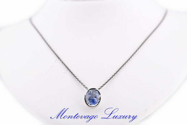 Picture of COLLANA CON PENDENTE CON ZAFFIRO 4.66 CT