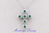 Picture of COLLANA CON CROCE DI SMERALDI E DIAMANTI