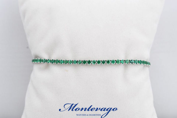 Picture of BRACCIALE TENNIS CON SMERALDI 4.55 CT